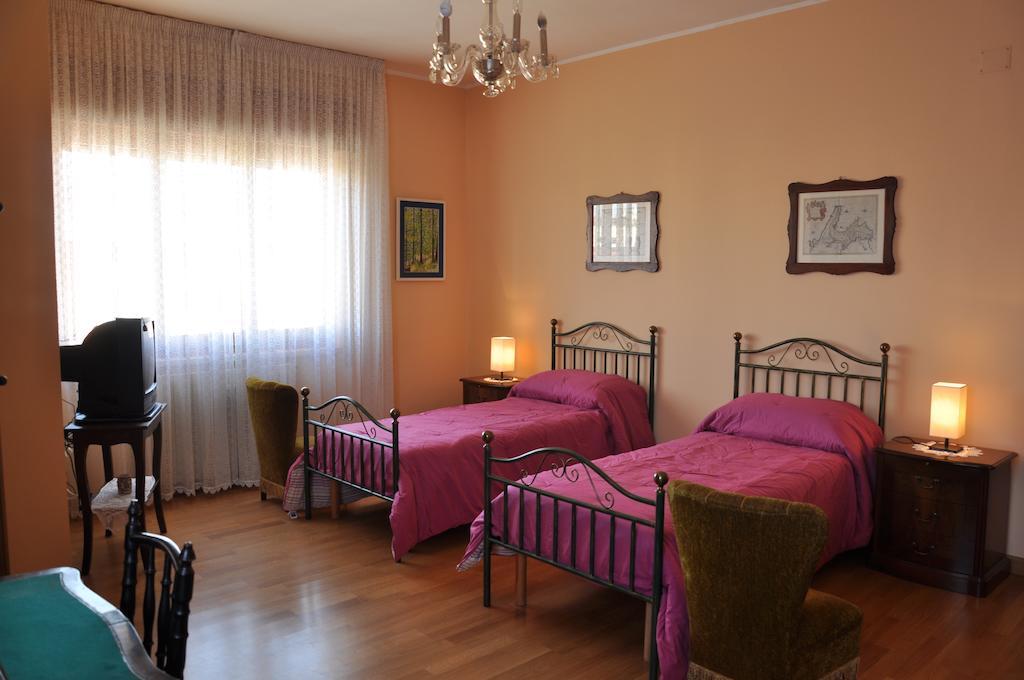 Giangurgolo B&B Rende Zimmer foto